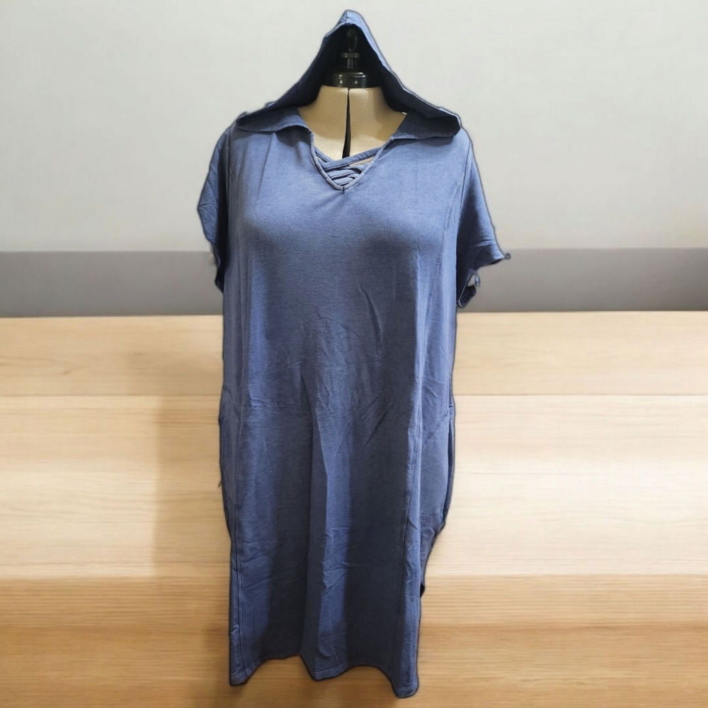 LIVI  Active blue hooded dress size 28